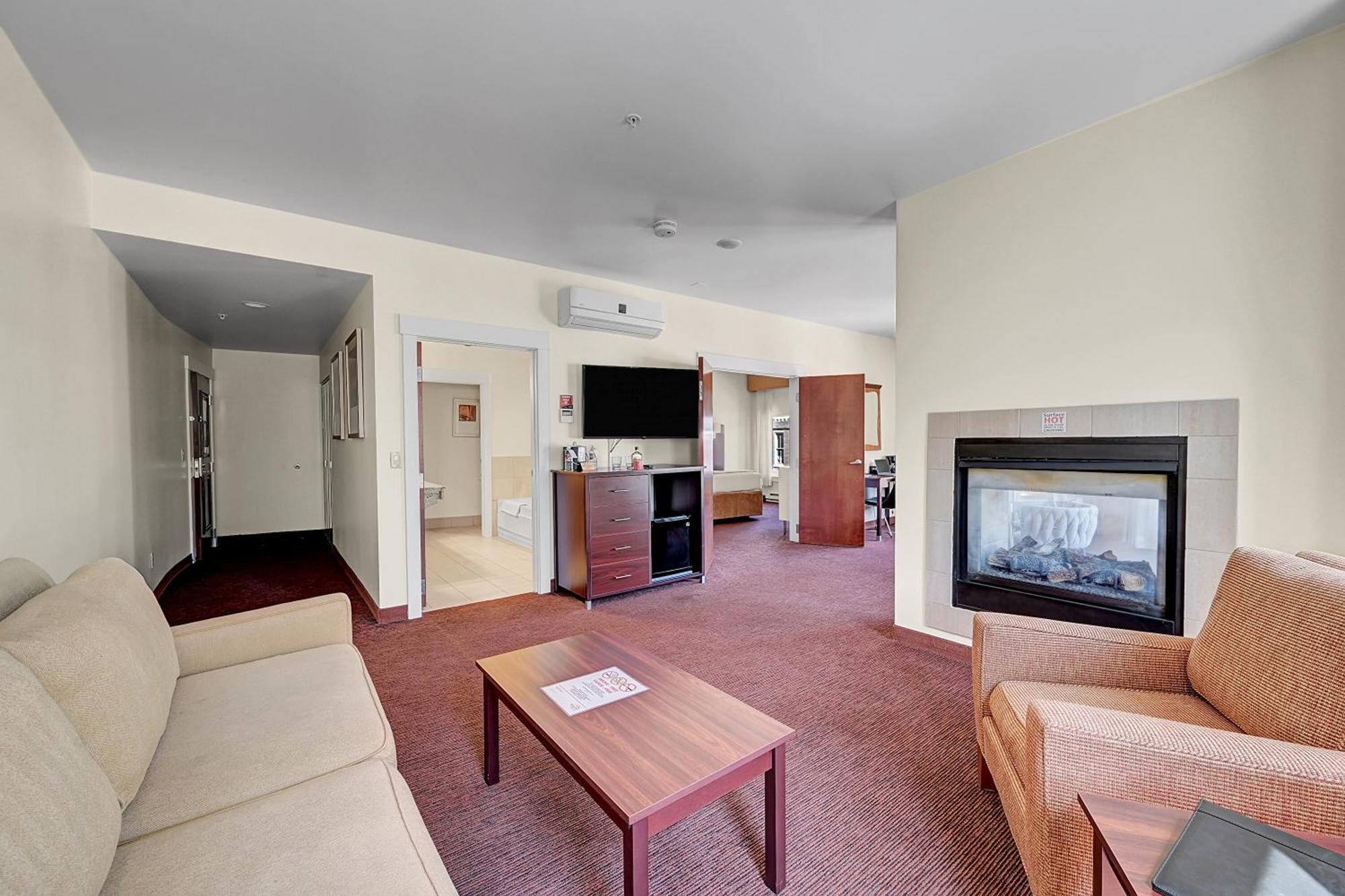 Hotel Century Casino & -